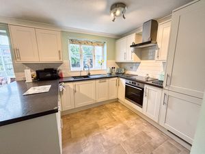 Photo 10- click for photo gallery